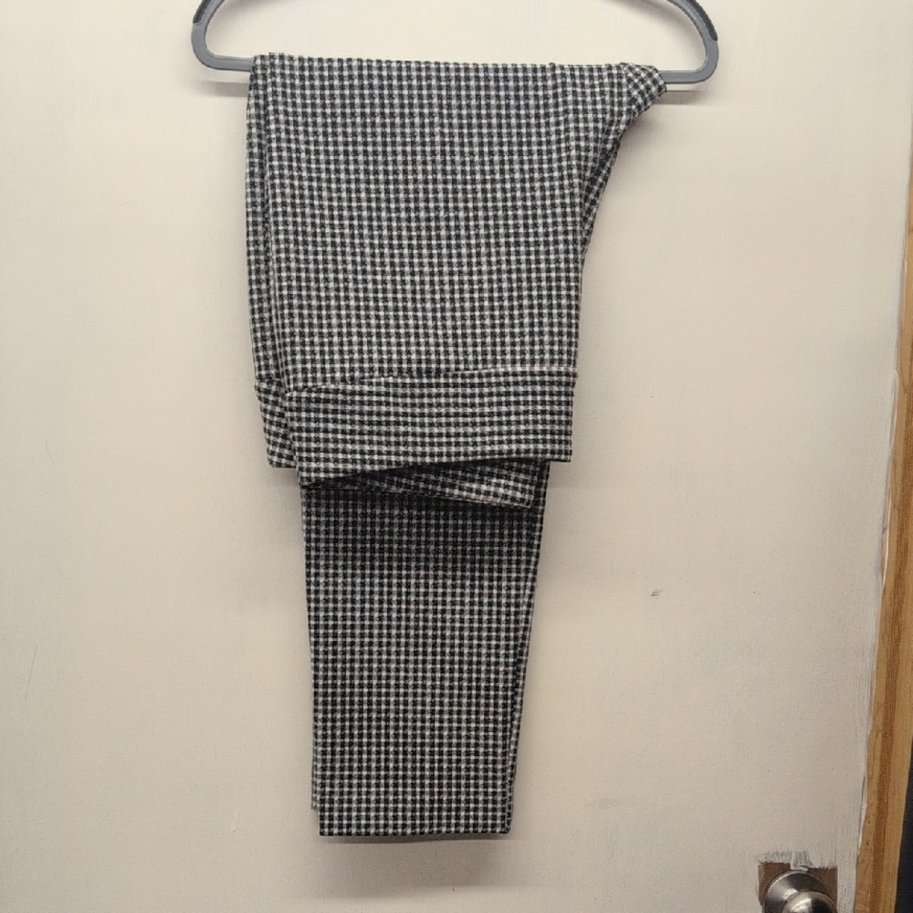 Alfani Womans Black and White Patterned Dress Pants